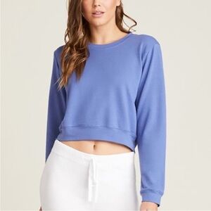 NWT Barefoot Dreams Malibu Luxe Lounge Cropped Pullover in Riviera Blue Size XL.
